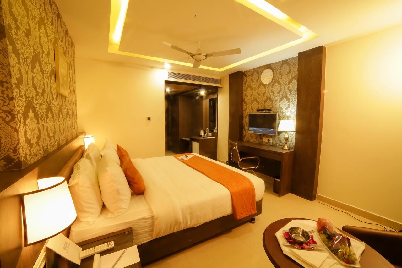 Hotel Indraprasttha Vijayawāda Zewnętrze zdjęcie