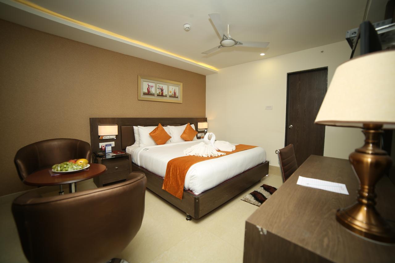 Hotel Indraprasttha Vijayawāda Zewnętrze zdjęcie