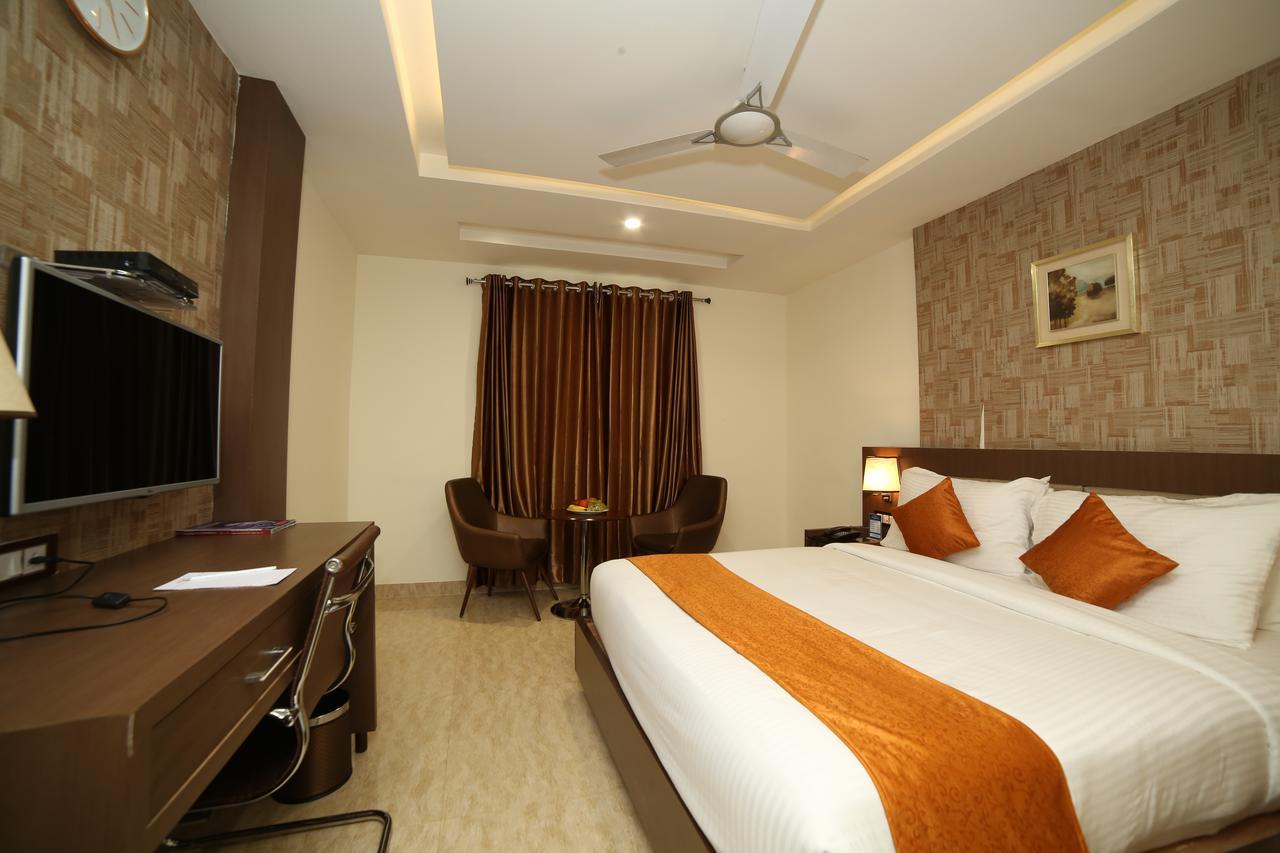 Hotel Indraprasttha Vijayawāda Zewnętrze zdjęcie